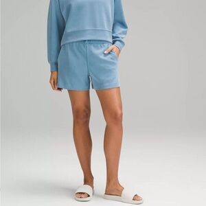 Lululemon Soft stream high-rise shorts 4” blue
